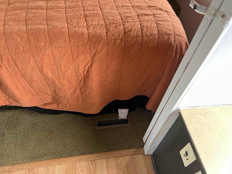 2003-keystone-hornet-travel-trailer-image-28