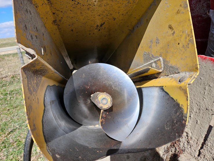 new-holland-355-image-20