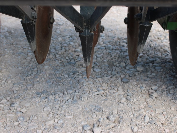 john-deere-450-image-14