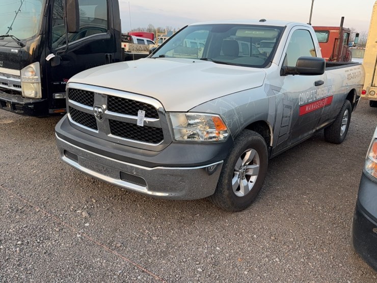 2014-dodge-1500-image-1