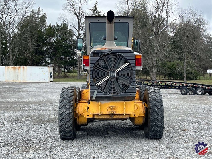 2003-volvo-g710b-image-41