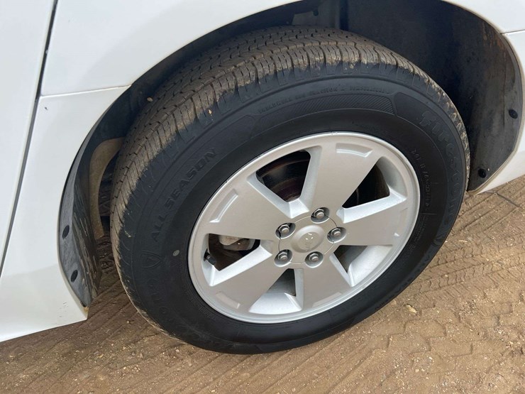 2011-chevrolet-impala-lt-4-door-sedan-(206,126-miles)-image-26