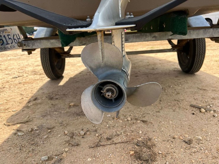 14'-fiberglass-jon-boat-w/honda-25hp-4-stroke-outboard-motor-&-trailer-image-16