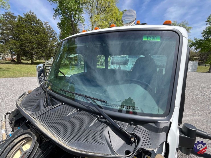 2025-kenworth-t380-image-105