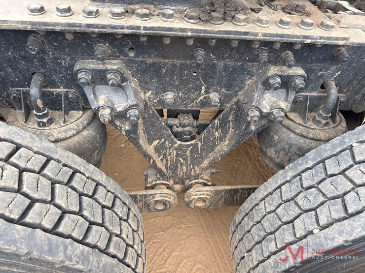 kenworth-w900-image-12