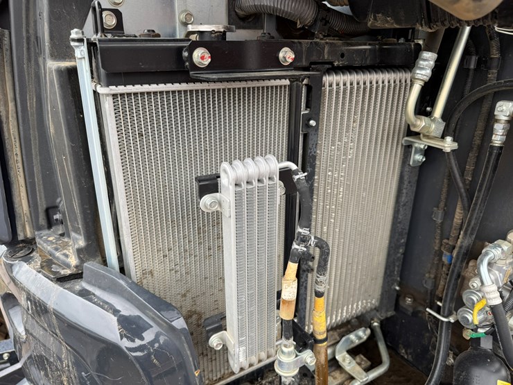 2023-kubota-u48-5-image-37