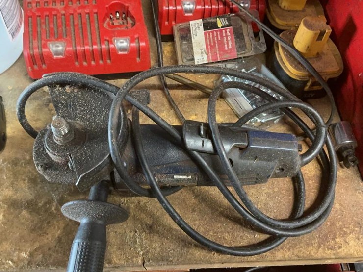 #106-•-tools-and-tool-chests-image-76