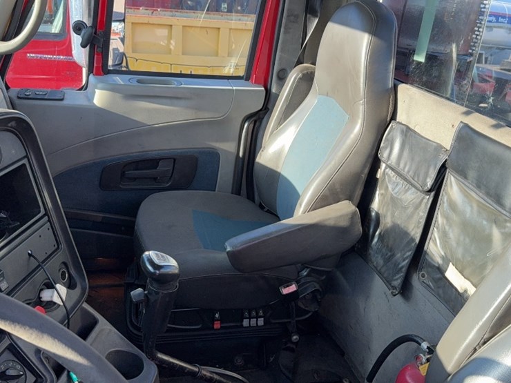 2011-international-10-image-15