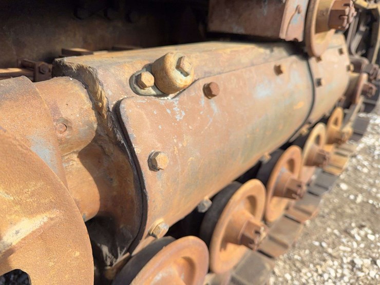 1932-cletrac-20-crawler-image-11