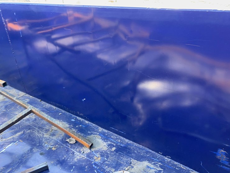 canex-roll-off-bin-image-13