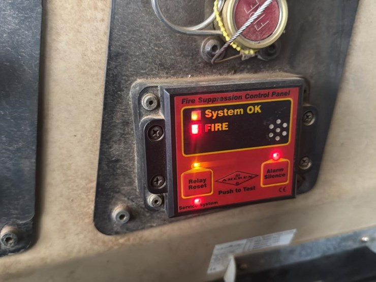 2010-tigercat-lx822c-image-53