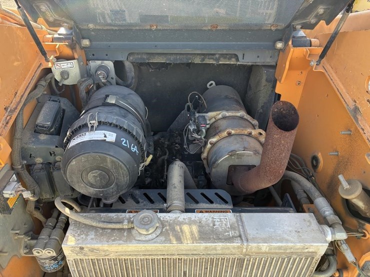 2018-mustang-1900r-image-19