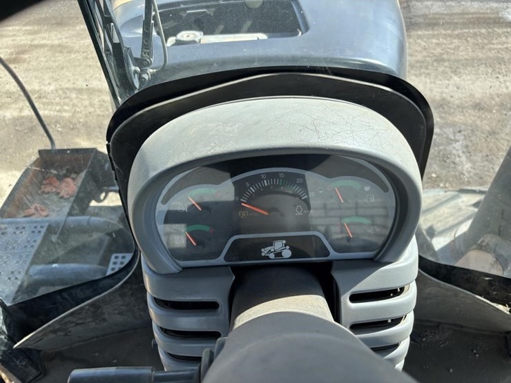 2003-challenger-mt855-image-8