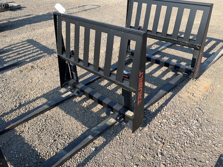 #2080-•-trubilt-42"-skid-steer-pallet-forks-image-2