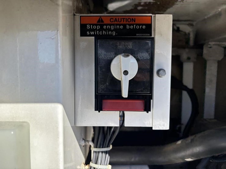 2003-multiquip-dca25usi-image-26