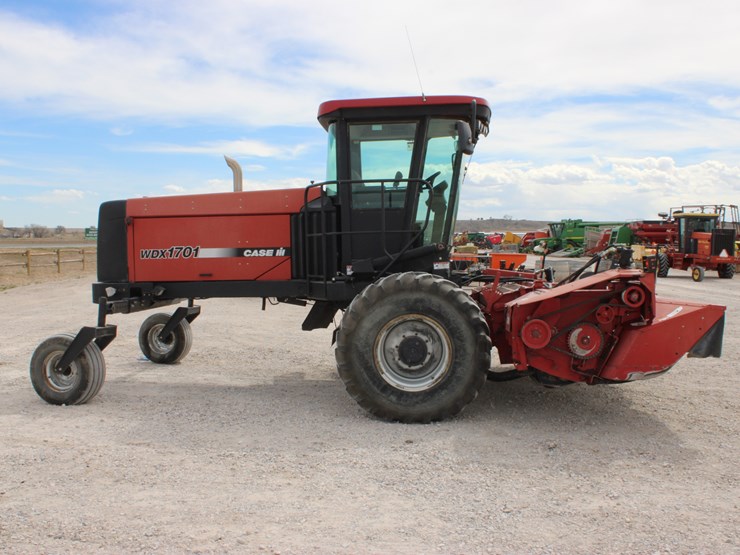 case-ih-wdx1701-image-8