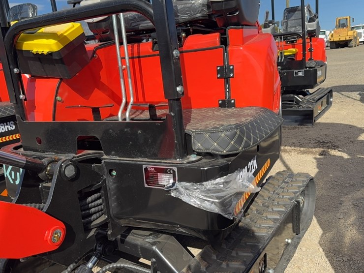 #1097-•-2025-tpm-22k-mini-excavator-image-12
