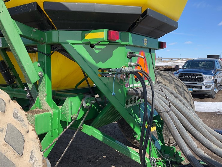 john-deere-1890-image-18