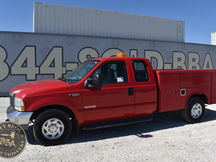 2003-ford-f250-xl-image-3