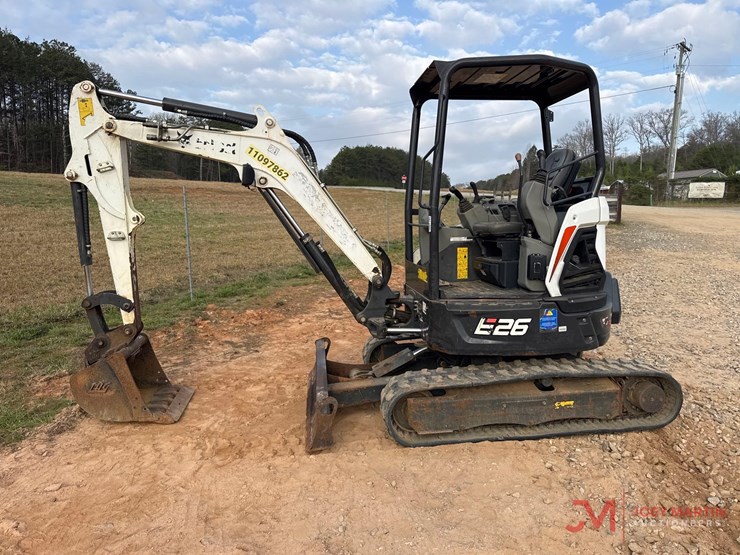 2020-bobcat-e26-image-2