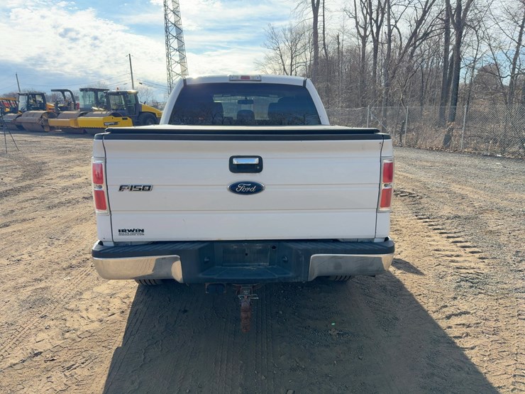 2013-ford-f150-xlt-image-4