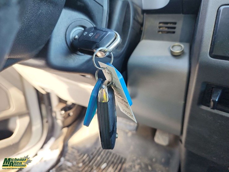 2017-ford-f350-image-12