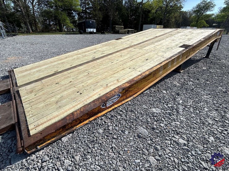 ledwell-25’-/-50k-lb-industrial-ramp-image-7