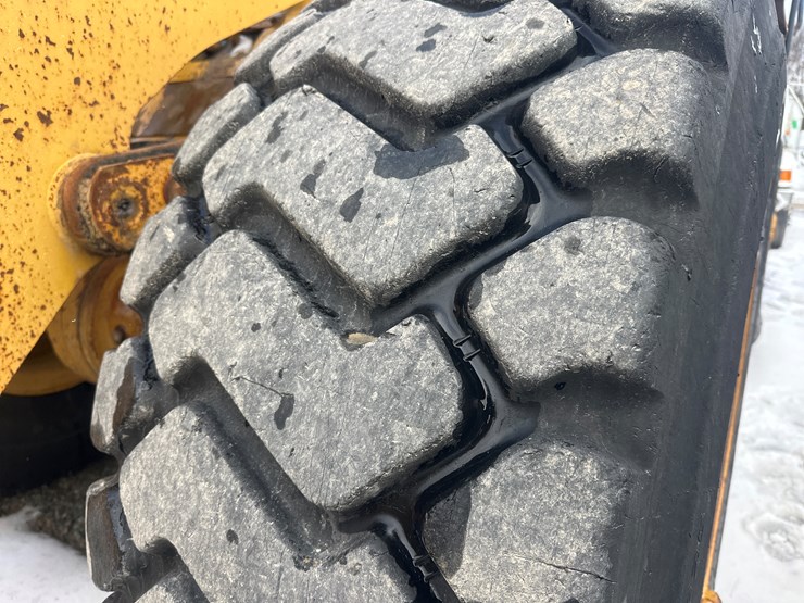 caterpillar-950gc-image-92