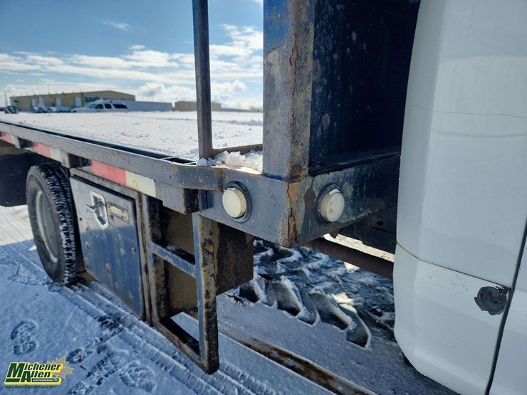 2017-ford-f350-image-37