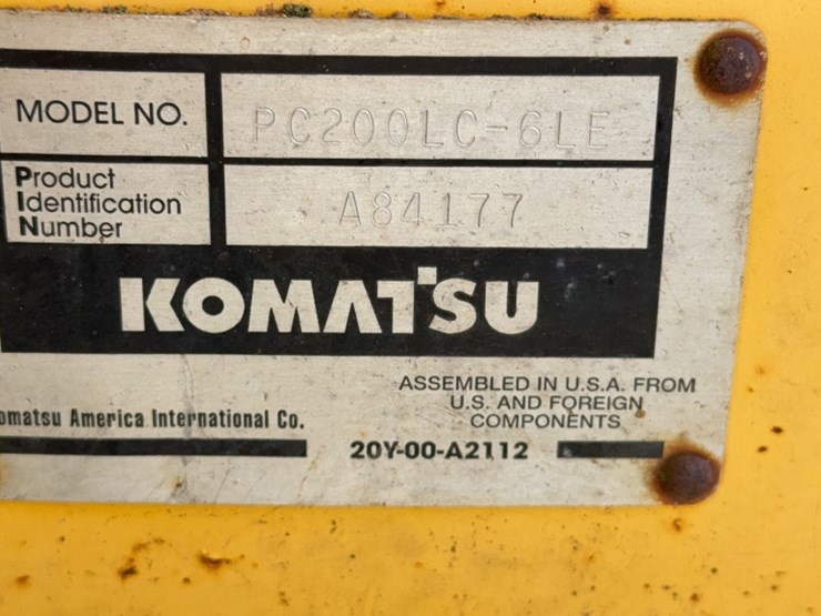 komatsu-pc200-lc-6le-image-8