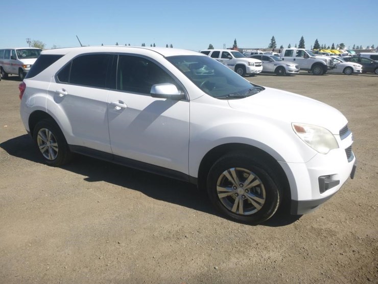 2015-chevrolet-equinox-image-2