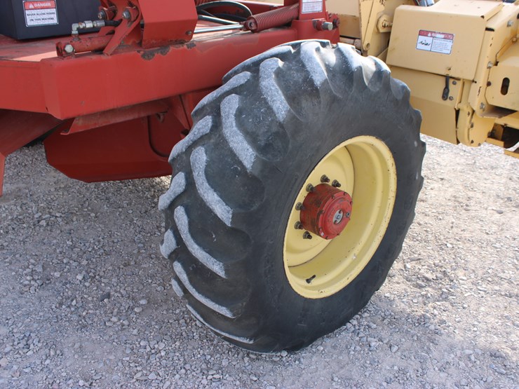 new-holland-2550-image-25