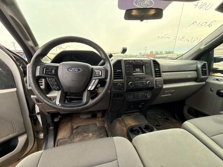 2019-ford-f250-image-11