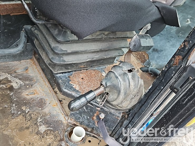 2018-jcb-510-56-image-25