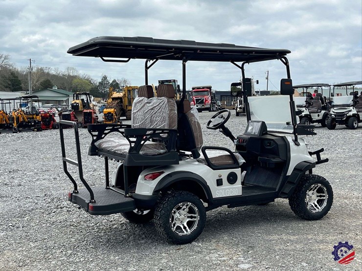 2025-sdlanch-sdlgc80-4-seat-electric-golf-cart-image-4