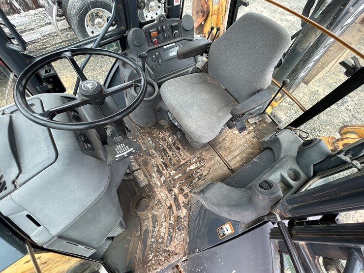 deere-310sj-image-97