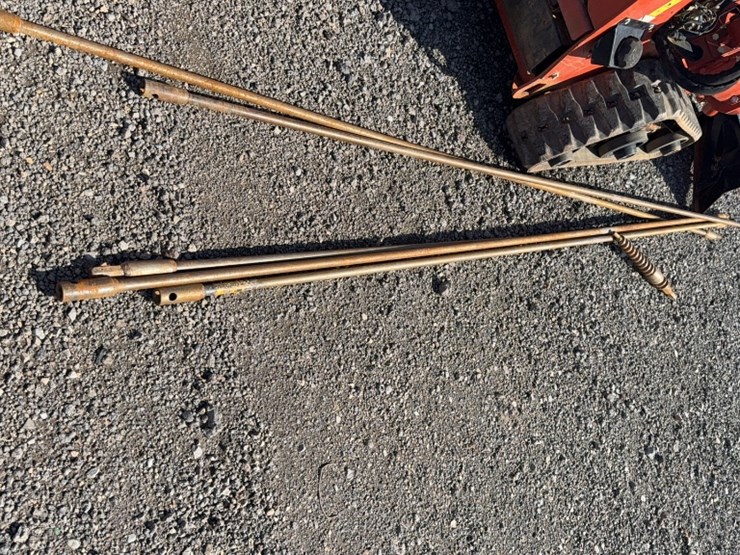 2019-ditch-witch-c24x-image-5