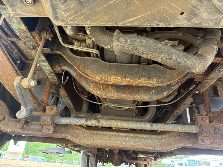 2004-ford-"daybreak"-motorhome-image-11