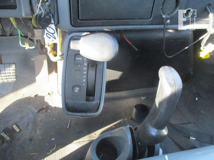 2002-international-durastar-4300-image-9