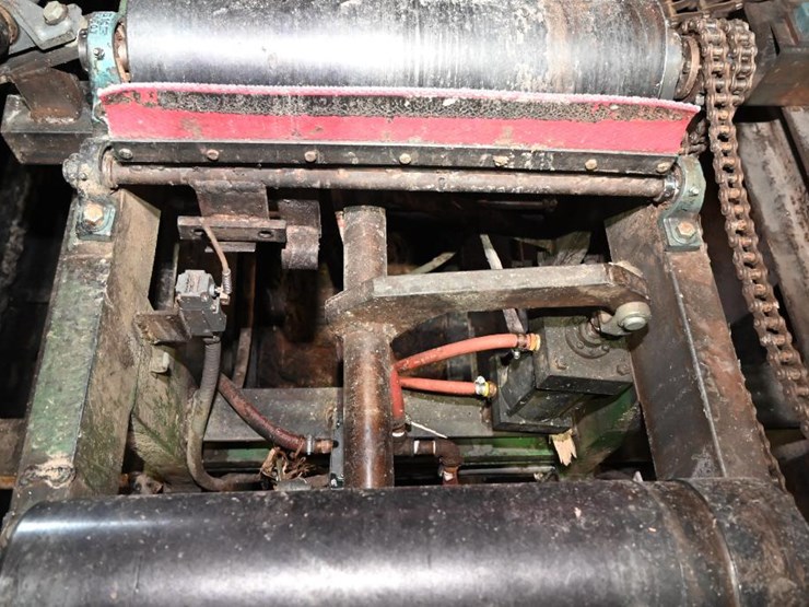 #138-•-roll-case-with-pop-up-transfers-image-27