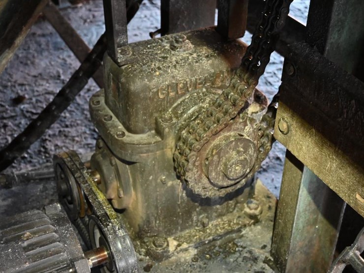 #169-•-corley-6-strand-unscrambler-image-11