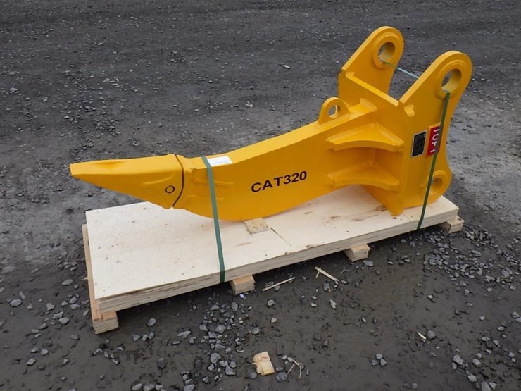 caterpillar-320-image-2