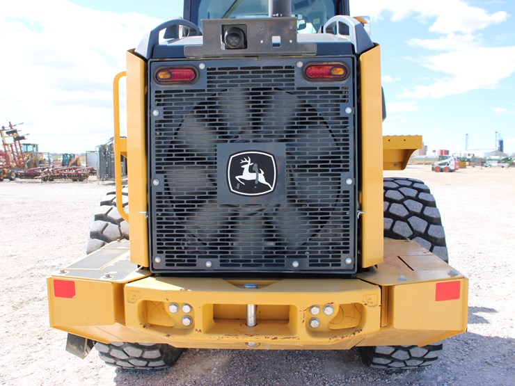 2021-deere-524p-image-65