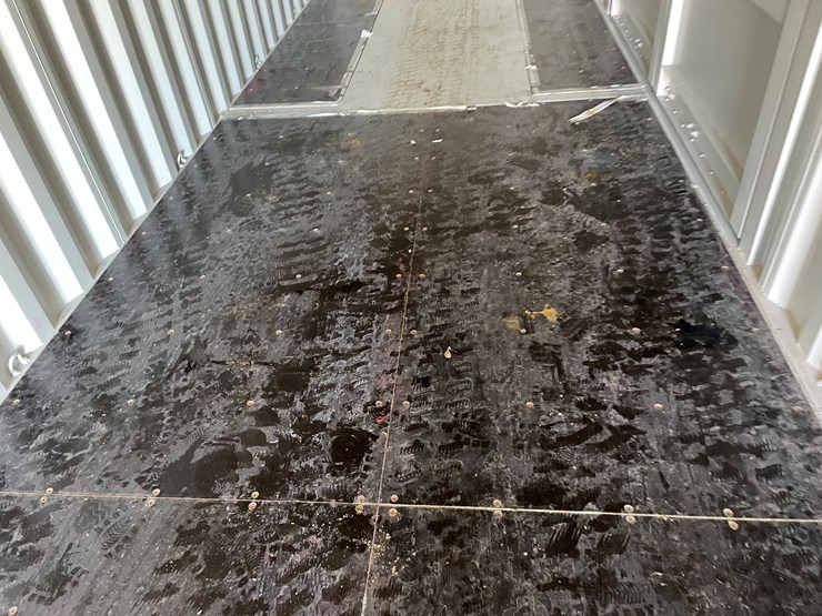 #110-•-40'-high-cube-multi-door-shipping-container-image-15