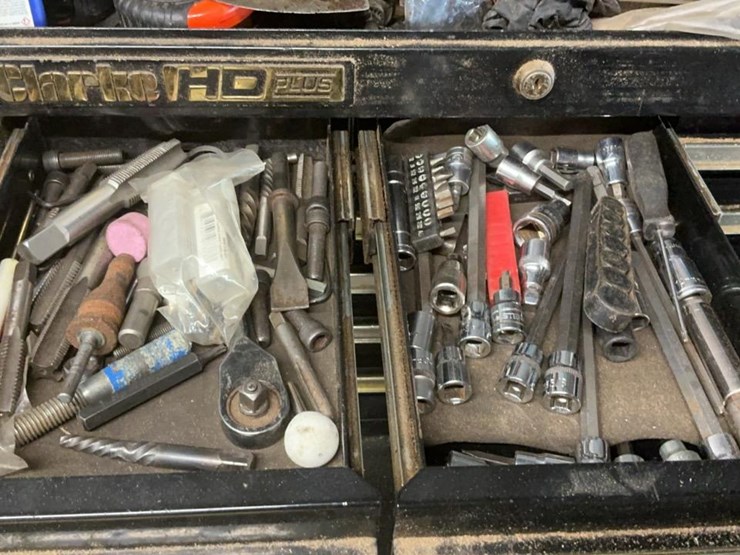 #107-•-clarke-hd-plus-tool-chest-and-contents-image-12