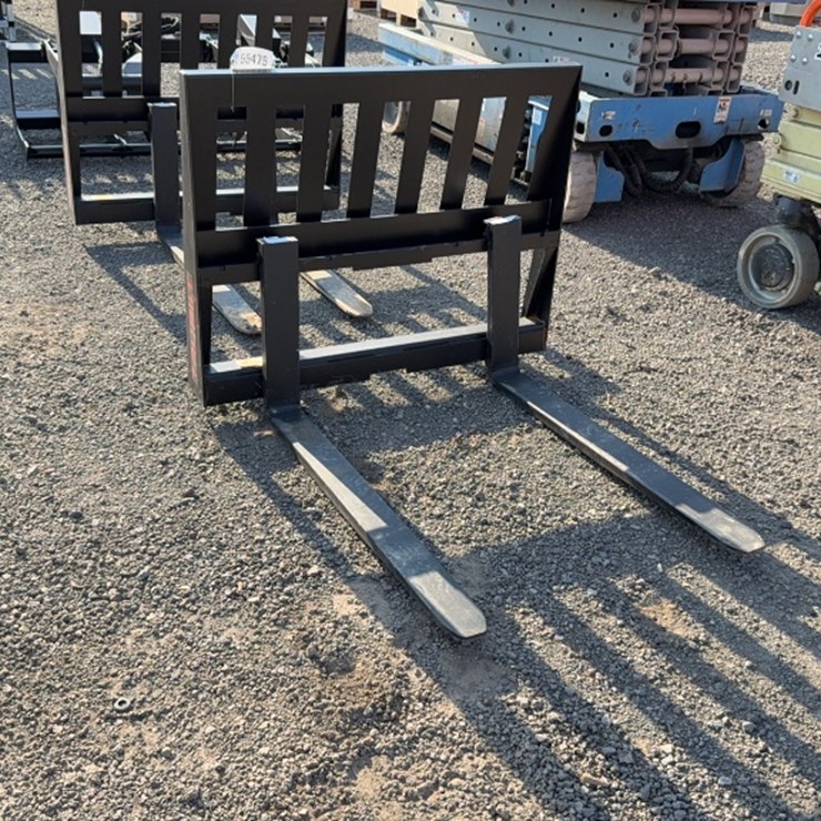 #2087 • TRUBILT 42" SKID STEER PALLET FORKS