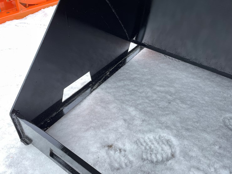 #2007-•-1.5-yard-skid-steer-mount-trash-hopper-image-12