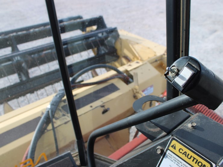 new-holland-2550-image-57