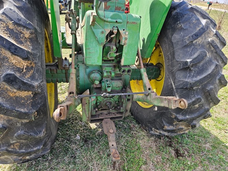 john-deere-4020-image-15
