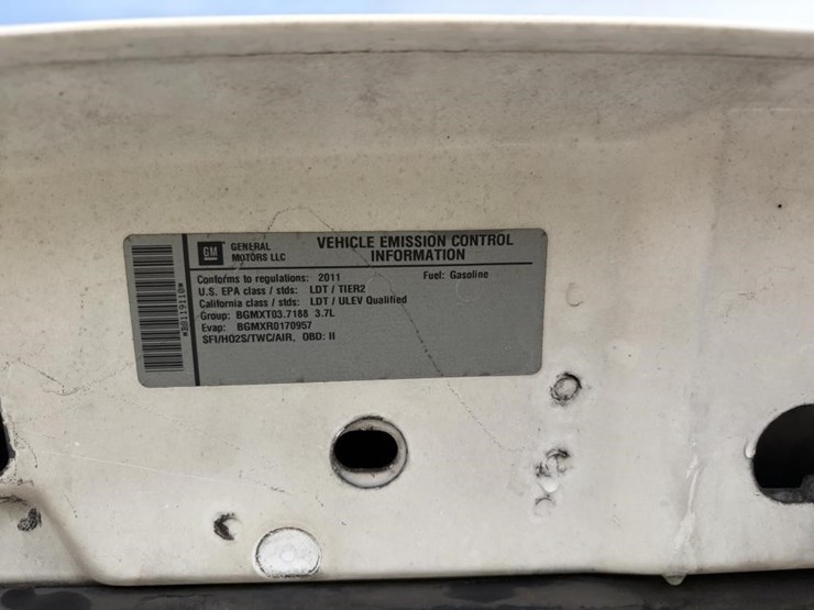 2011-chevrolet-colorado-image-8